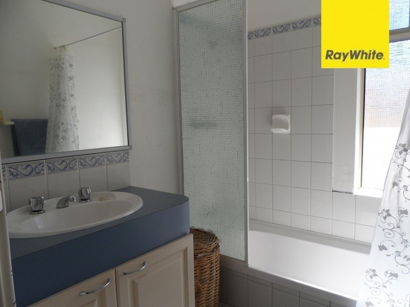 25 Lisbon Way, Seville Grove WA 6112