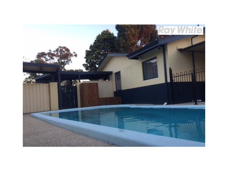 2 Cherry Way, Camillo WA 6111