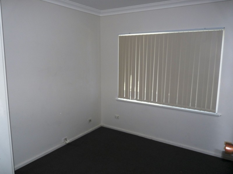 7 Megan Way, Camillo WA 6111