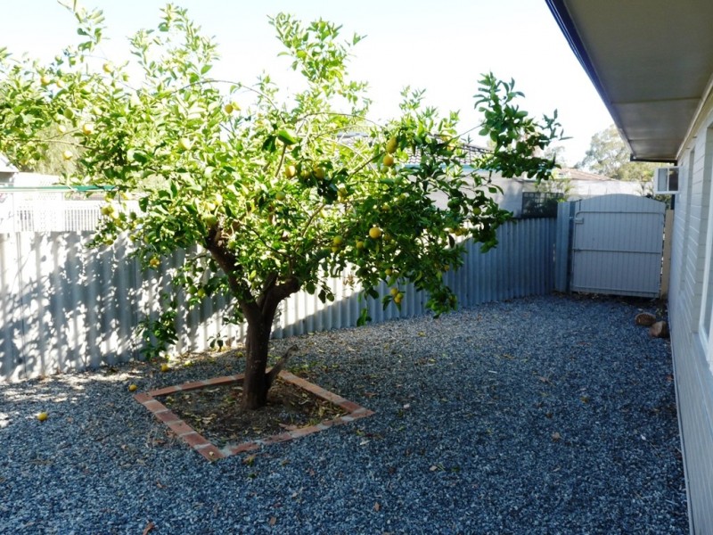 7 Megan Way, Camillo WA 6111