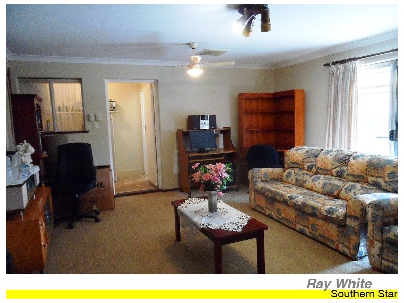 9 Cressida Way, Camillo WA 6111