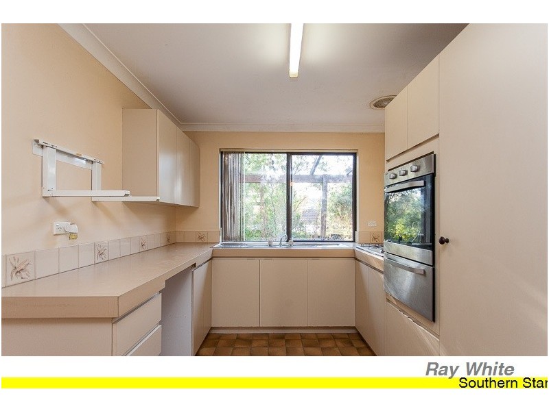 6 Onyx Road, Mount Richon WA 6112