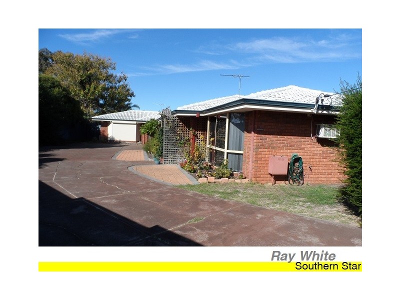 13 A Tamarind Crescent, Kelmscott WA 6111