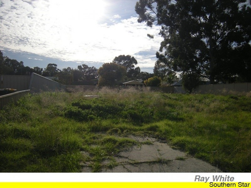 7 Grafham Road, Brookdale WA 6112