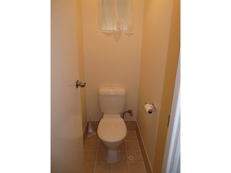 2 Cherry Way, Camillo WA 6111