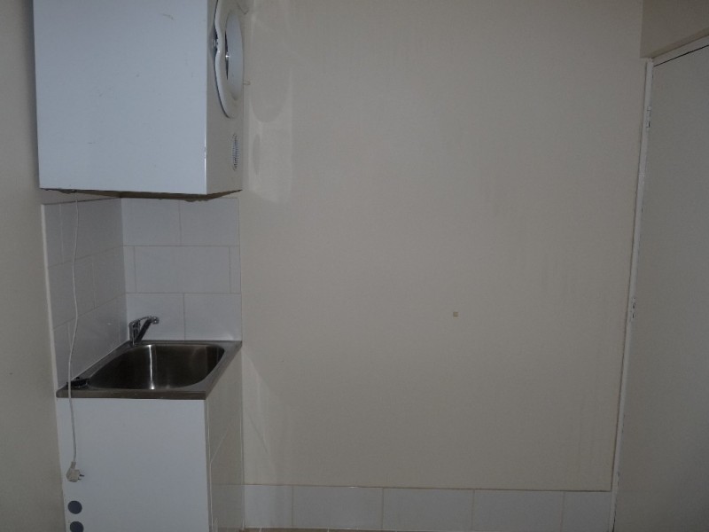 2 Cherry Way, Camillo WA 6111