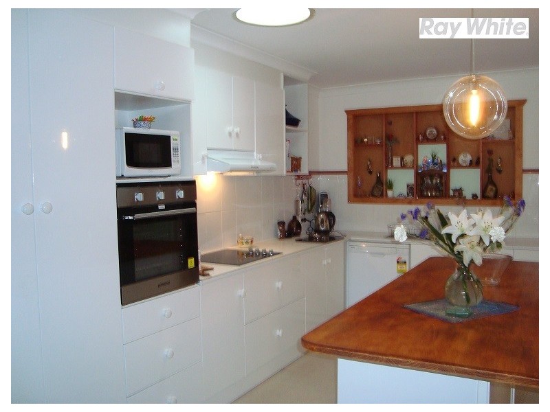 12 a Briggs Place, Armadale WA 6112