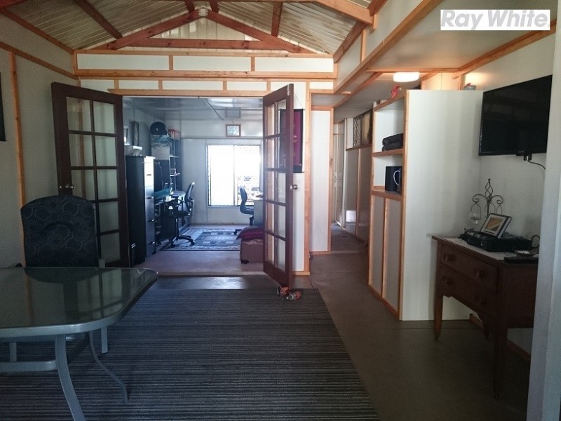 12 a Briggs Place, Armadale WA 6112