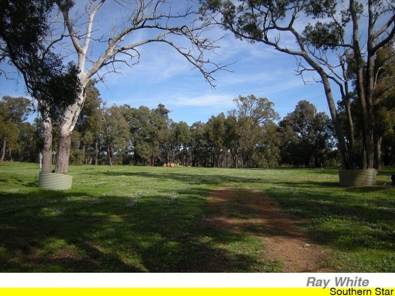 117 Canns Road, Bedfordale WA 6112