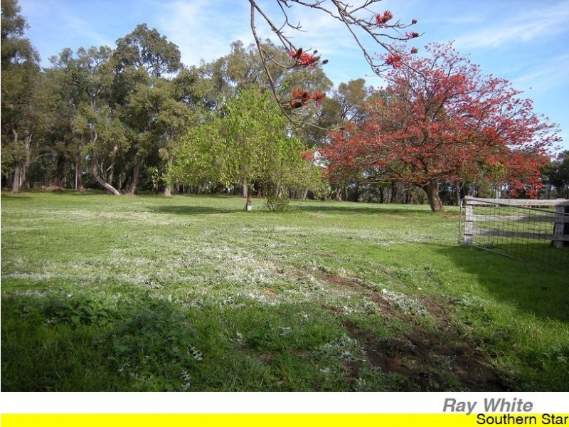 117 Canns Road, Bedfordale WA 6112