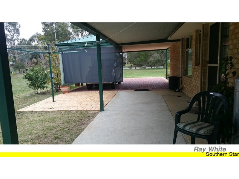 11 Mathews Close, Serpentine WA 6125