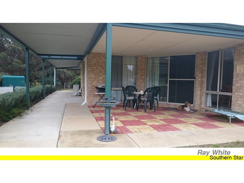 11 Mathews Close, Serpentine WA 6125