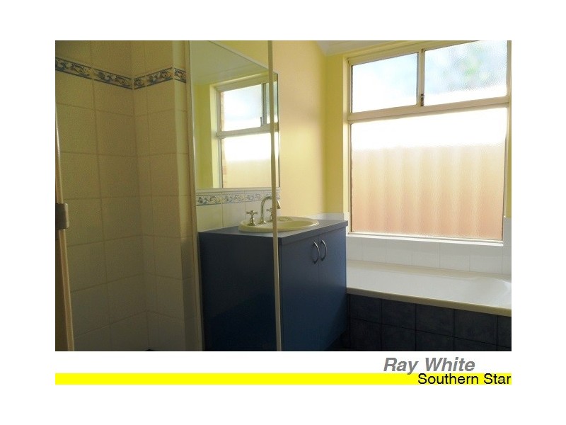 5 Hastie Close, Brookdale WA 6112