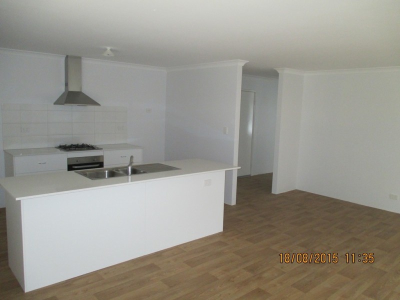 41 Kinsella Avenue, Byford WA 6122