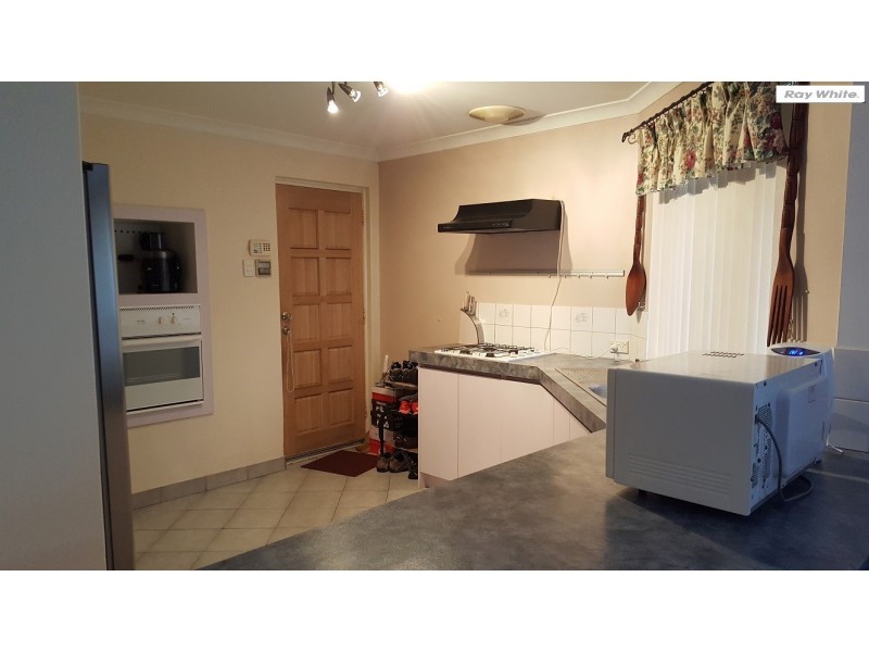 1 Lisbon Way, Seville Grove WA 6112