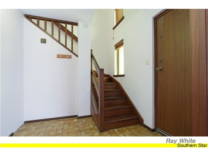 33 Third Avenue, Kelmscott WA 6111