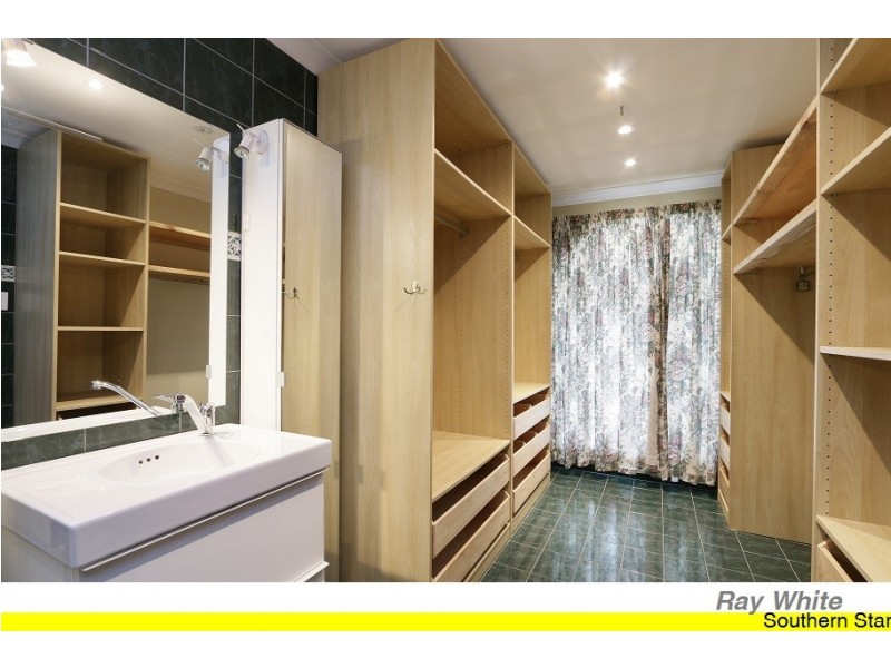 33 Third Avenue, Kelmscott WA 6111