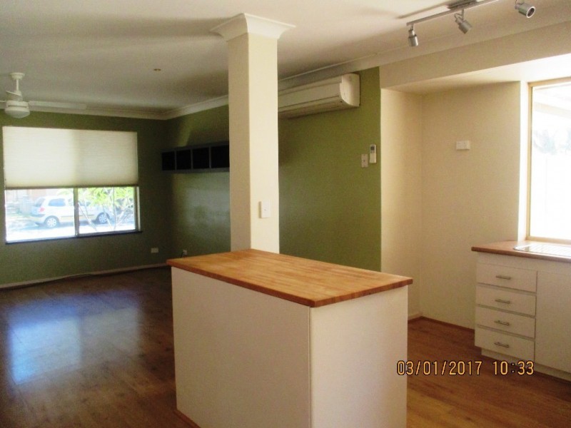 13 Magpie Place, Brookdale WA 6112