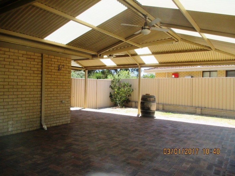 13 Magpie Place, Brookdale WA 6112