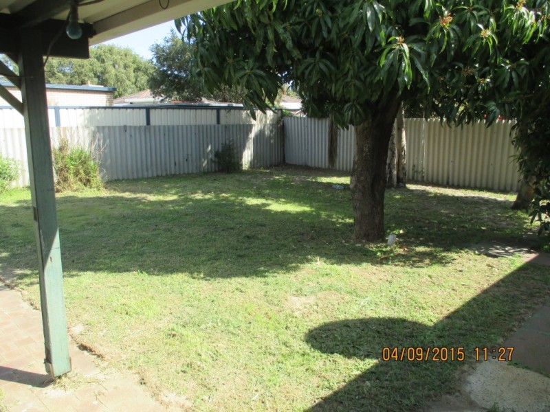 62 Challis Road, Armadale WA 6112