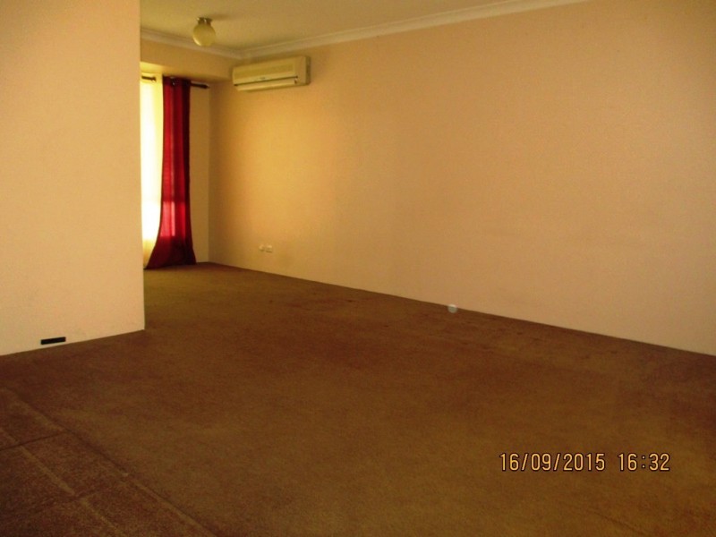 98 Brown Crescent, Seville Grove WA 6112