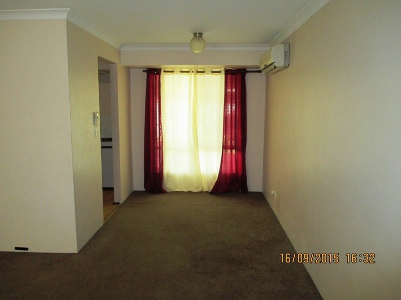 98 Brown Crescent, Seville Grove WA 6112