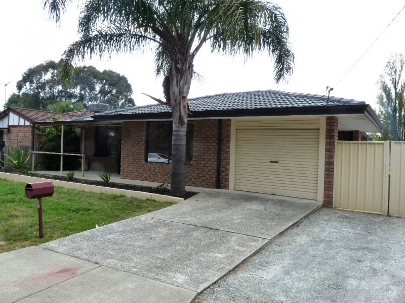 27 San Jacinta Road, Seville Grove WA 6112