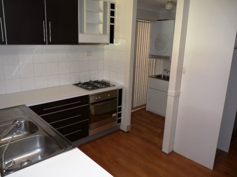 27 San Jacinta Road, Seville Grove WA 6112