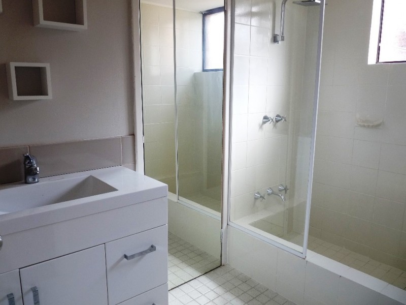 27 San Jacinta Road, Seville Grove WA 6112