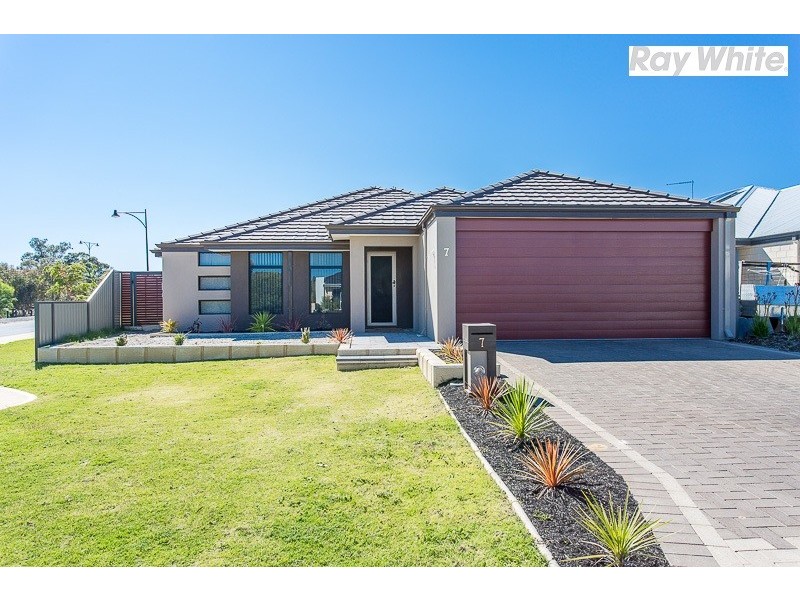 7 Carbine Bend, Byford WA 6122