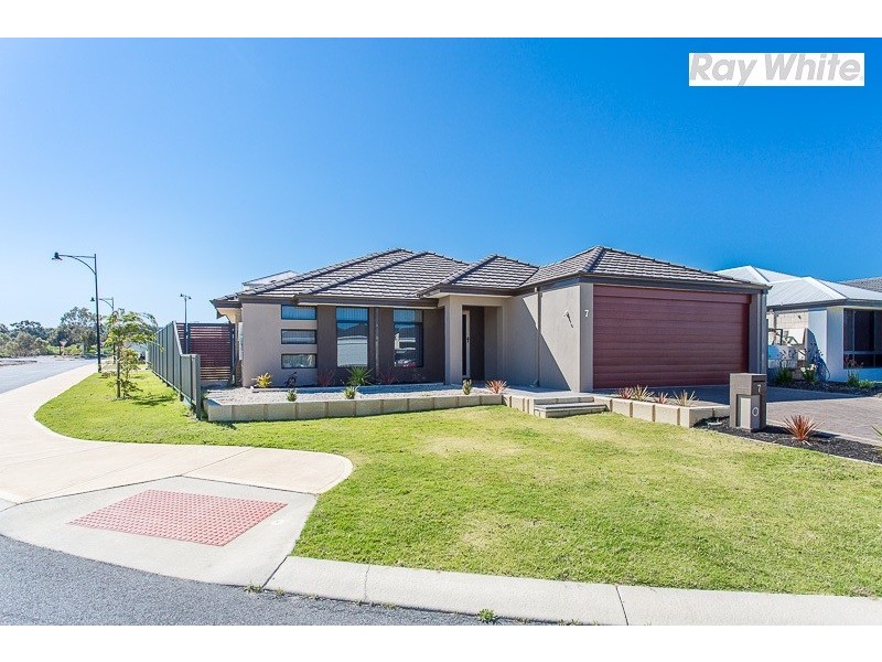 7 Carbine Bend, Byford WA 6122
