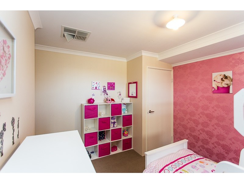 7 Carbine Bend, Byford WA 6122