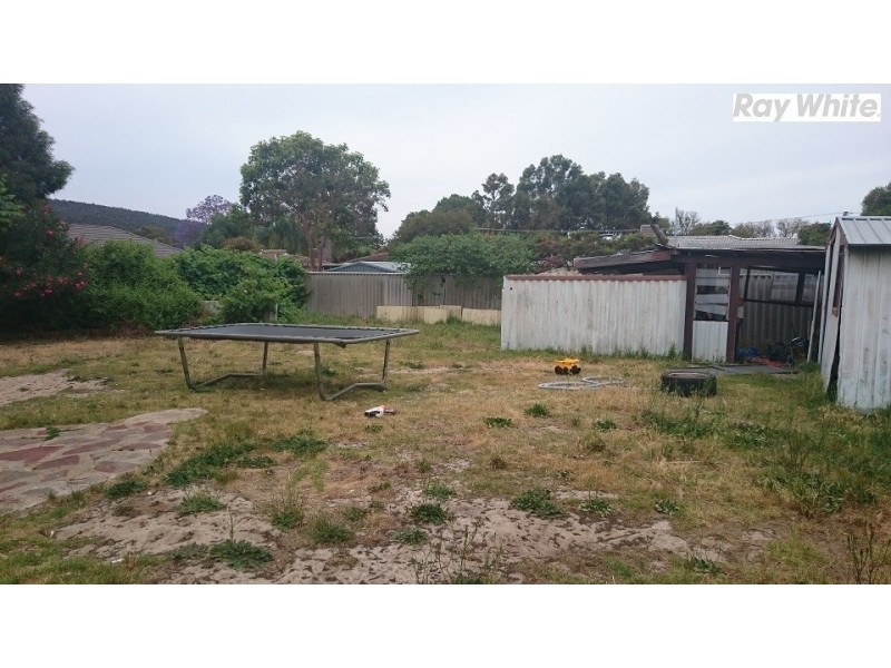26 Ward Crescent, Kelmscott WA 6111