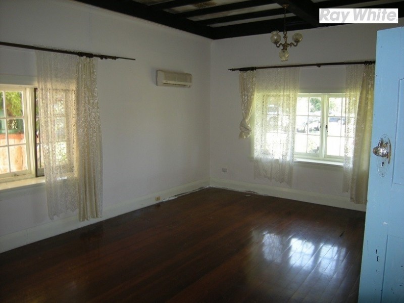 21 River Avenue, Maddington WA 6109