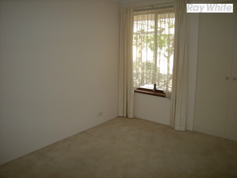 48 Aussat Drive, Kiara WA 6054