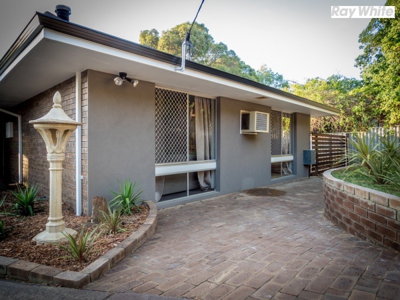 35 Harrison Road, Mount Richon WA 6112