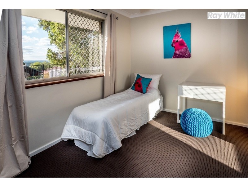 35 Harrison Road, Mount Richon WA 6112