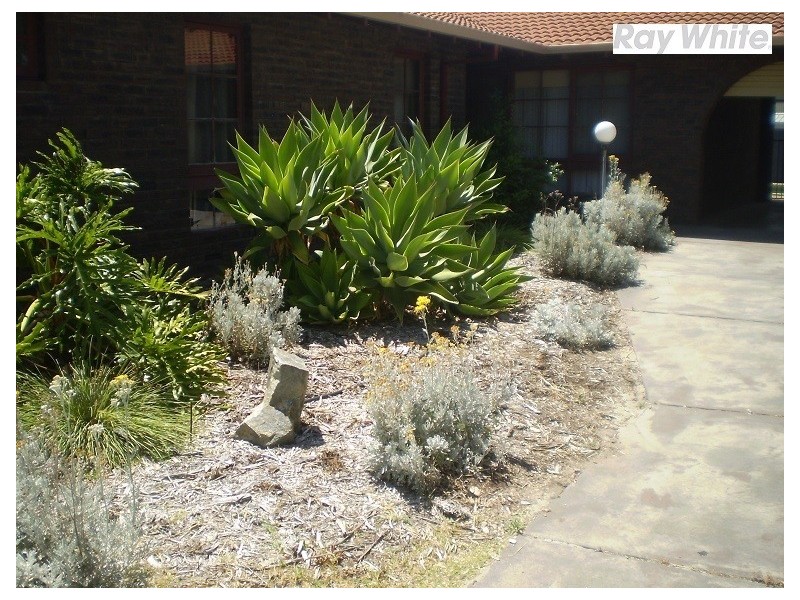 25 McLeish Place, Thornlie WA 6108