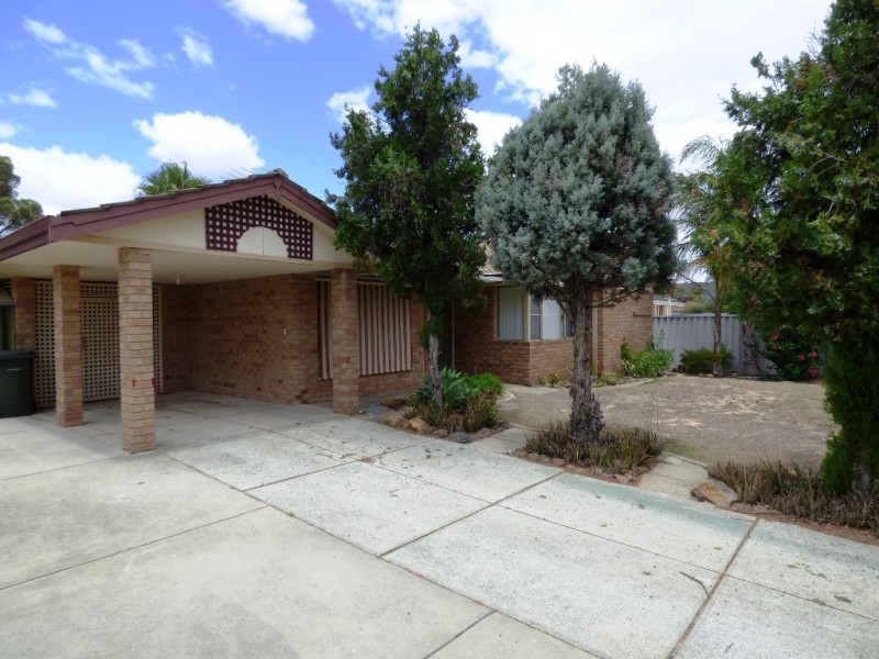 4 Kingfisher View, Brookdale WA 6112