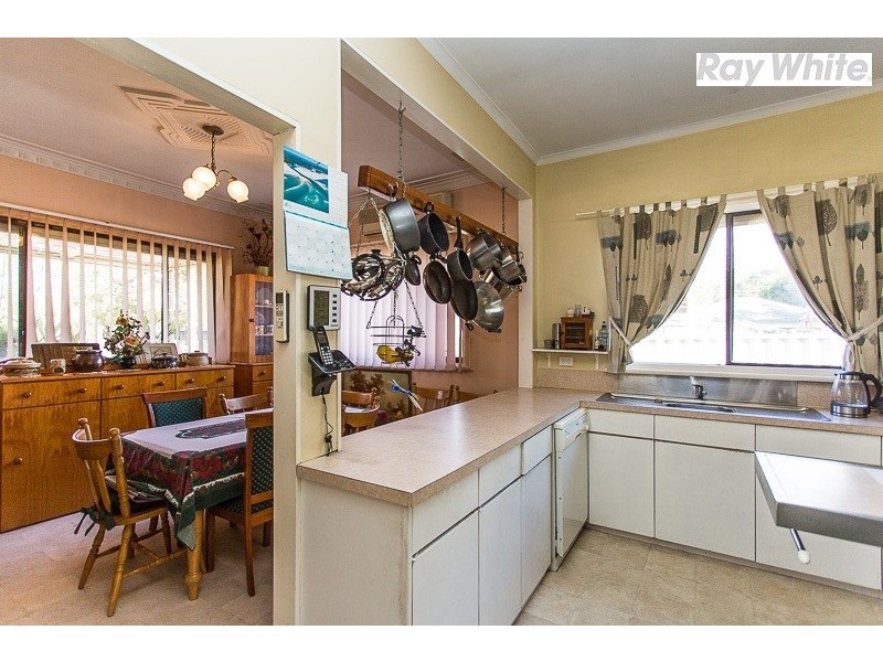 45 Bromley Street, Beckenham WA 6107