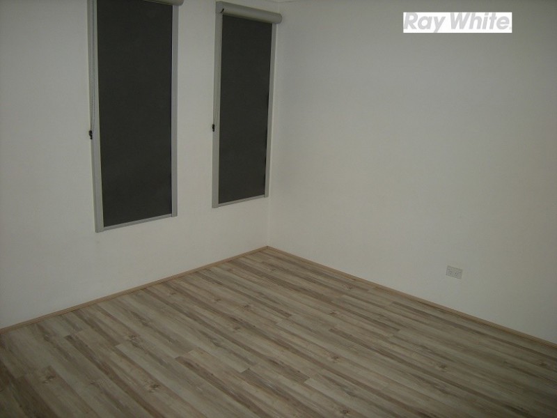 16 b Ward Crescent, Kelmscott WA 6111