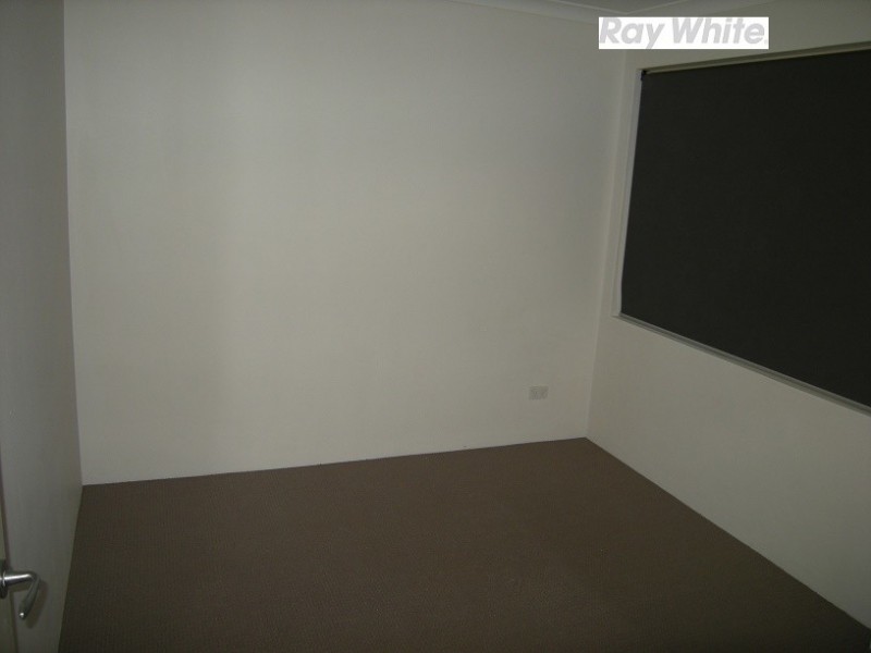 16 b Ward Crescent, Kelmscott WA 6111