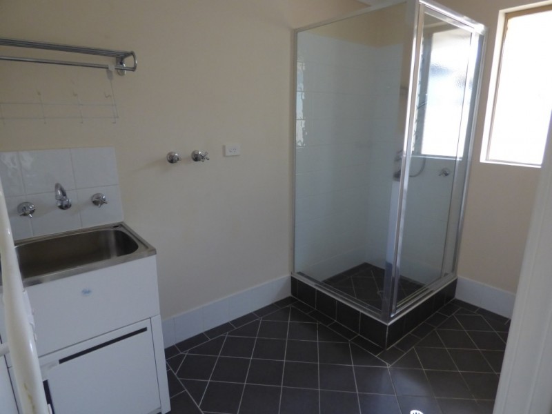 3 Symes Close, Seville Grove WA 6112