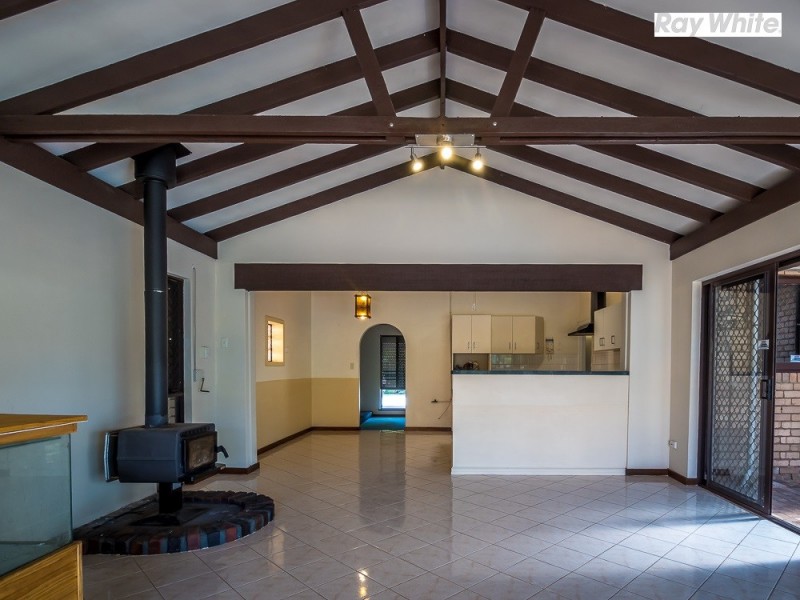 16 Elanora Road, Armadale WA 6112