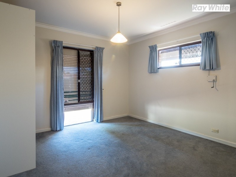 16 Elanora Road, Armadale WA 6112