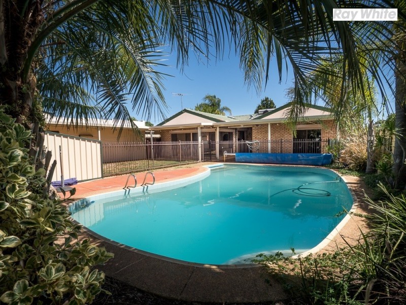 16 Elanora Road, Armadale WA 6112