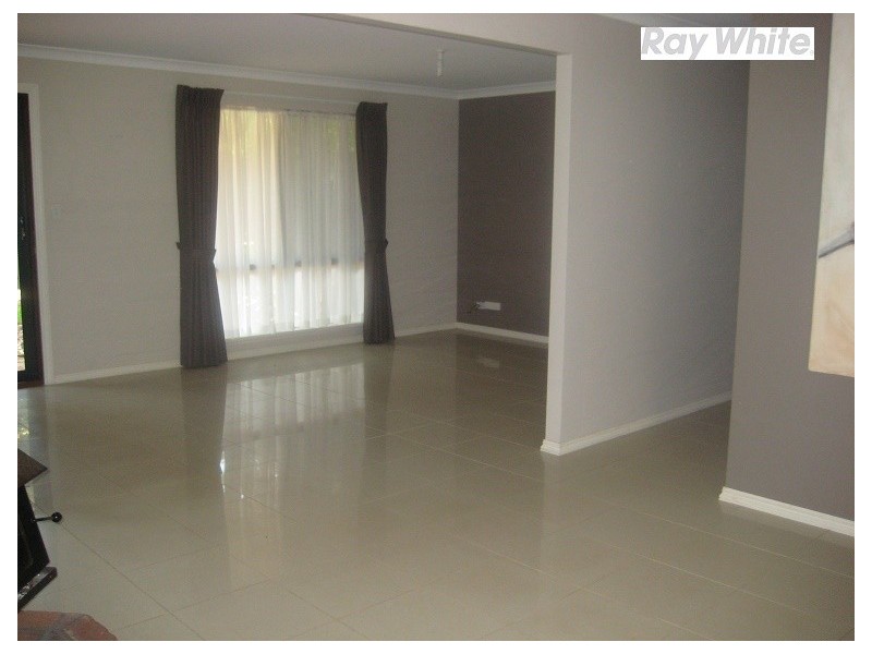 9 a High Road, Roleystone WA 6111