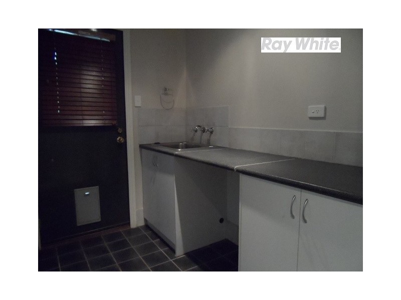 9 a High Road, Roleystone WA 6111