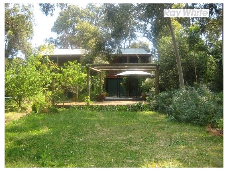 9 a High Road, Roleystone WA 6111