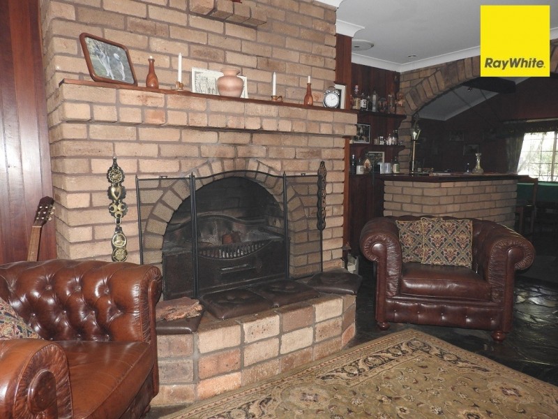 13 High Road, Roleystone WA 6111